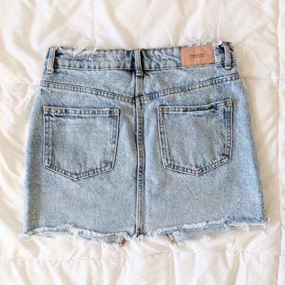 Zara denim mini skirt - Picture 2 of 8